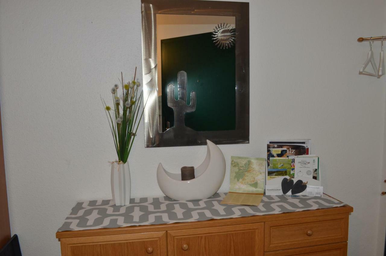Ferienwohnung Berger Kurparkresidenz Bad Bergzabern Buitenkant foto
